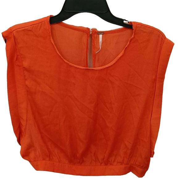 Free People Tops - NWT Free People Sleeveless Cropped Blouse